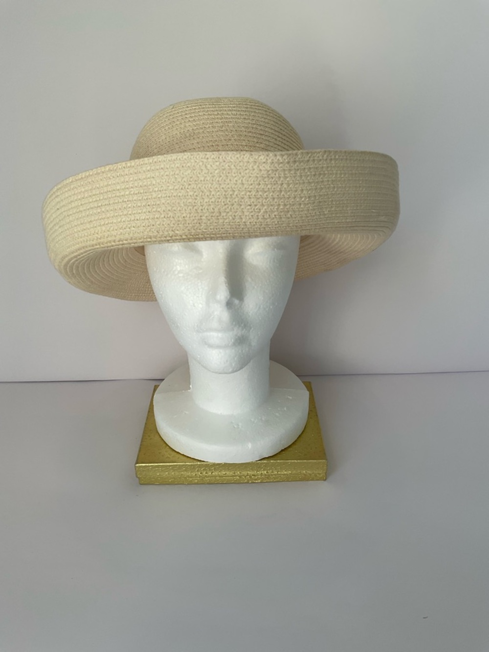 Nordstrom Made In Italy Women’s Straw Sun Hat in Natural Cream